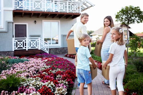 House movers and flat move planning